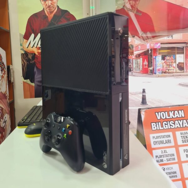 Xbox One 500 GB Tertemiz İkinci El - Görsel 2